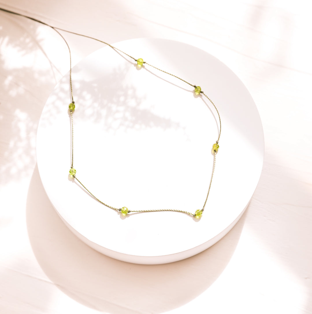 Dainty Peridot Choker Necklace