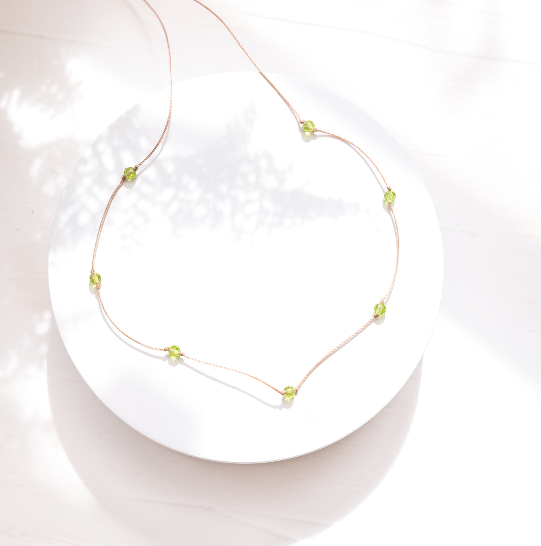 Dainty Peridot Choker Necklace