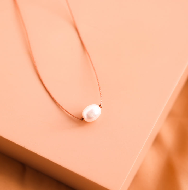 Minimalist Freshwater Pearl Necklace