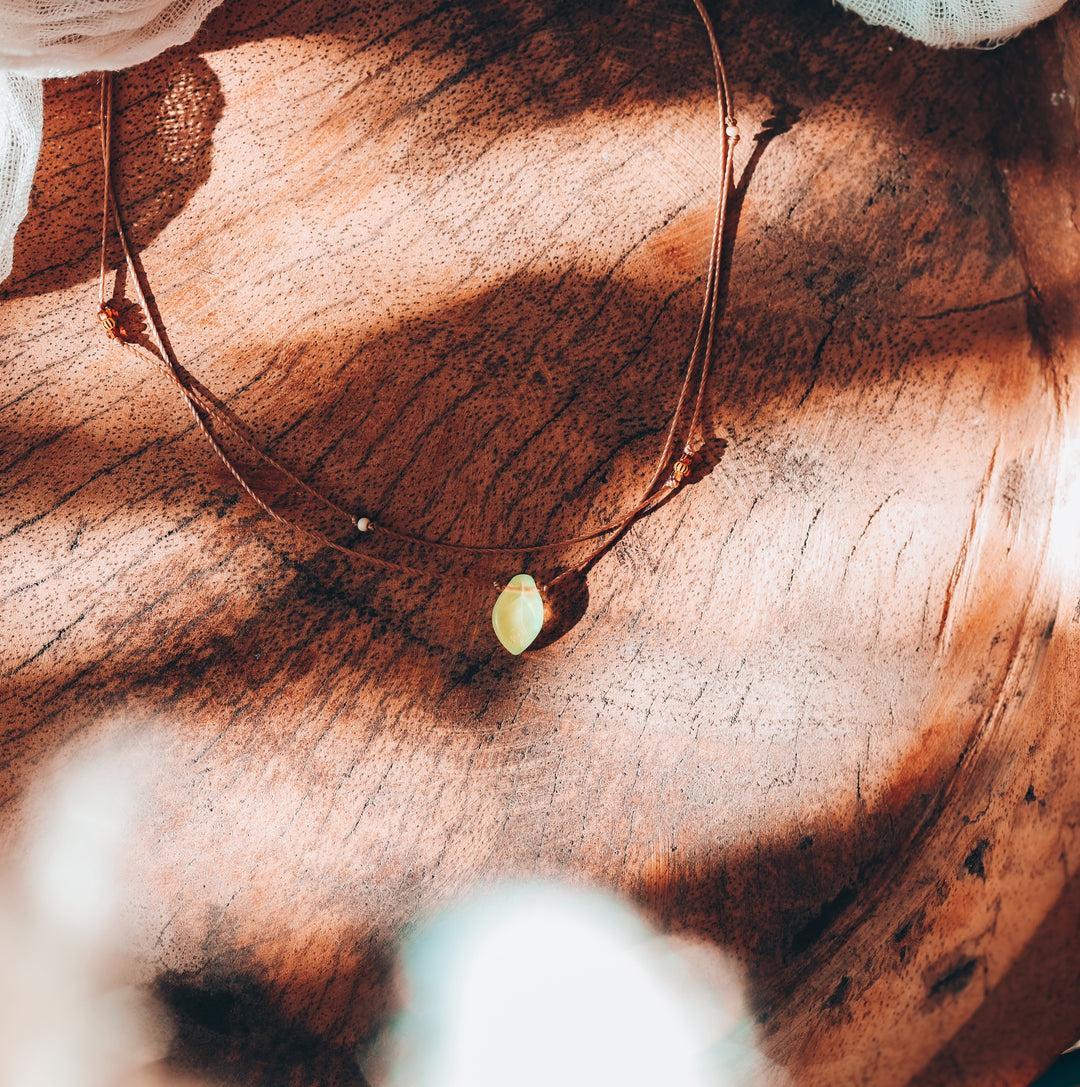 ELVEN Leaf Pendant Layered Choker