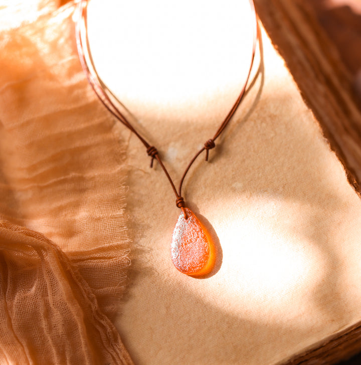 Peachy Iridescent Pendant Necklace