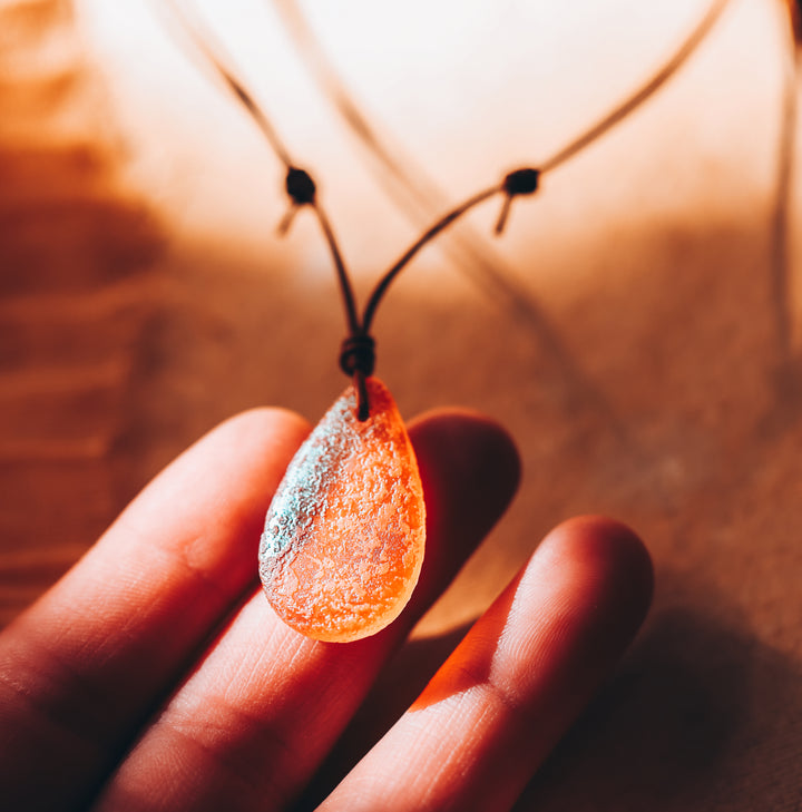 Peachy Iridescent Pendant Necklace