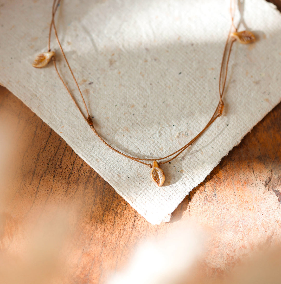 Rustic Beige Leaf Layered Choker