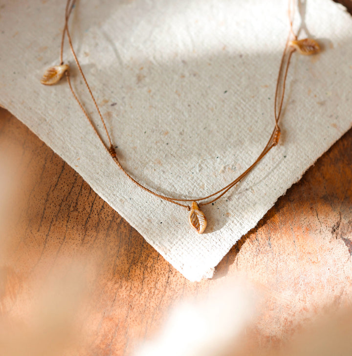 Rustic Beige Leaf Layered Choker