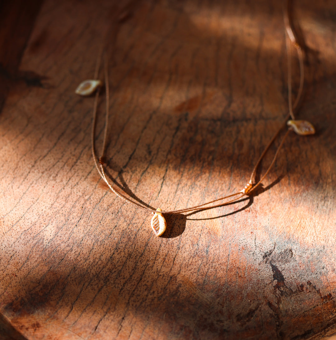 Rustic Beige Leaf Layered Choker