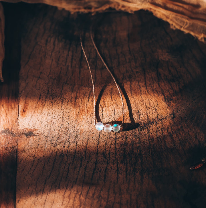 Mystic Flashy Blue Beaded Necklace