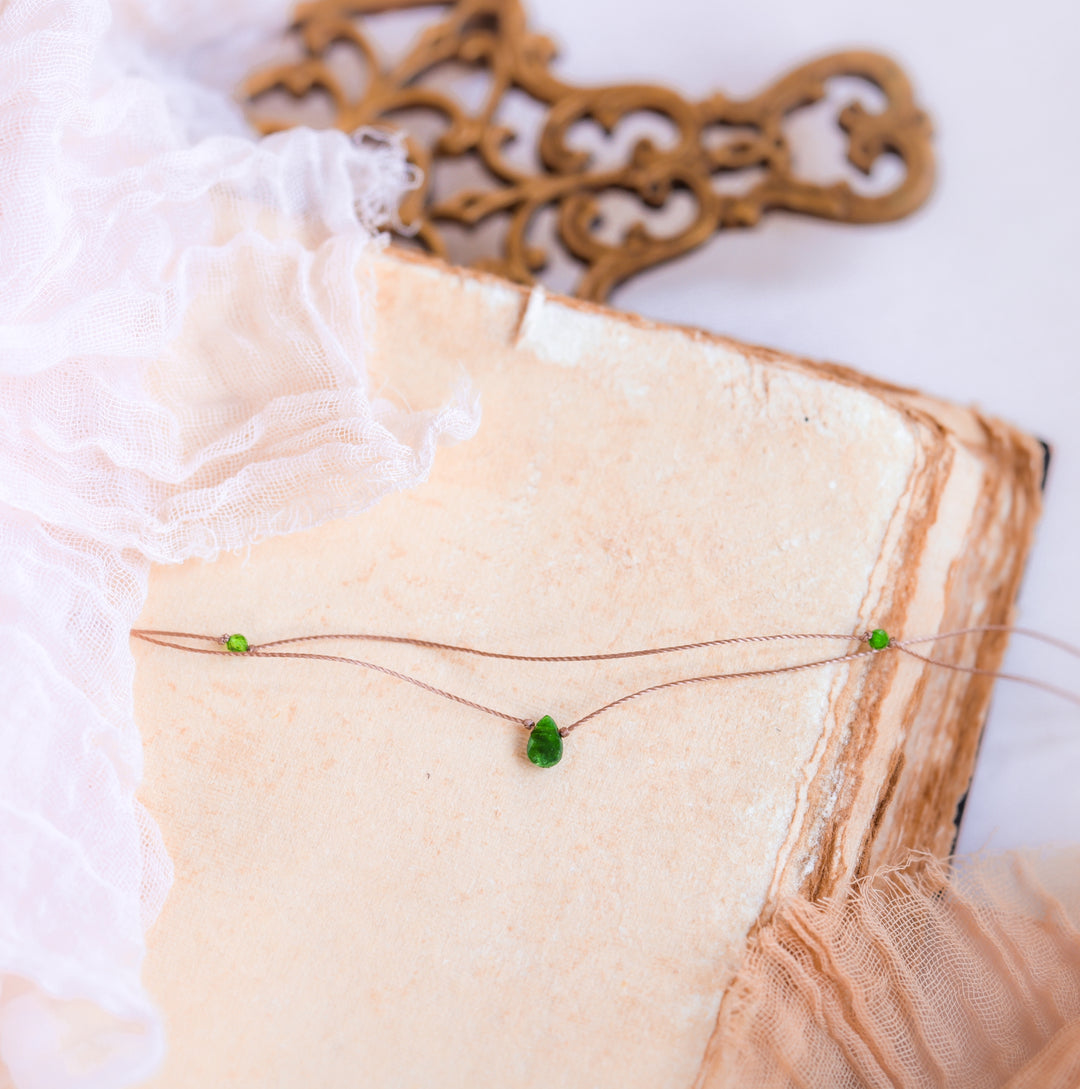 Layered Chrome Diopside Teardrop Choker