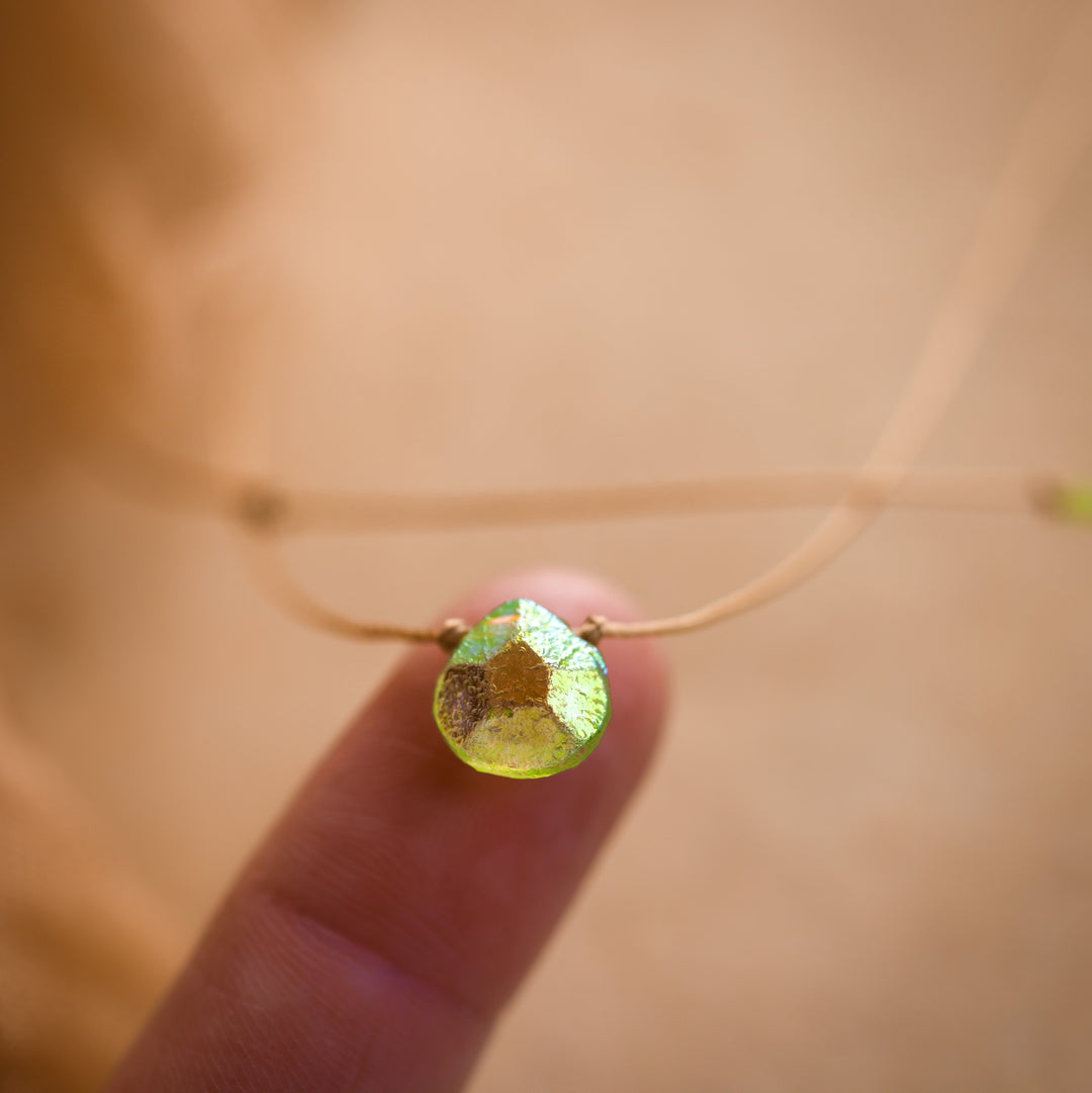ELYSIUM Iridescent Green Drop Layered Choker Necklace