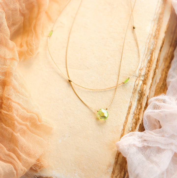 ELYSIUM Iridescent Green Drop Layered Choker Necklace