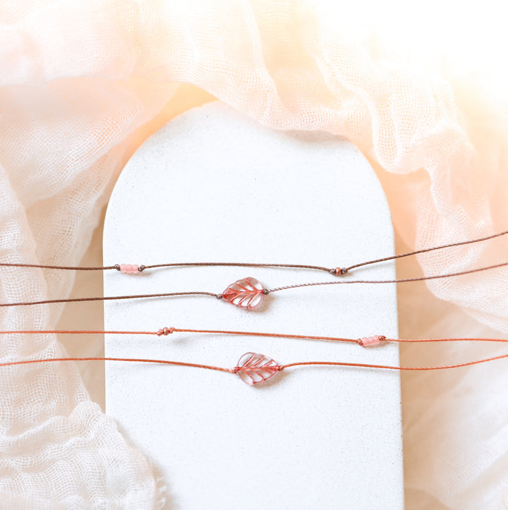 BELLA ROSE Leaf Layered Choker Necklace