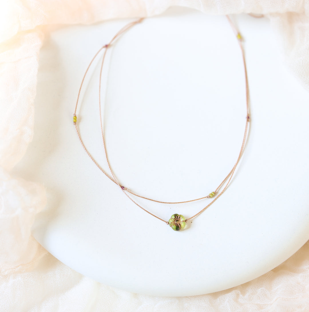 BLOOM Dainty Green Flower Choker Necklace