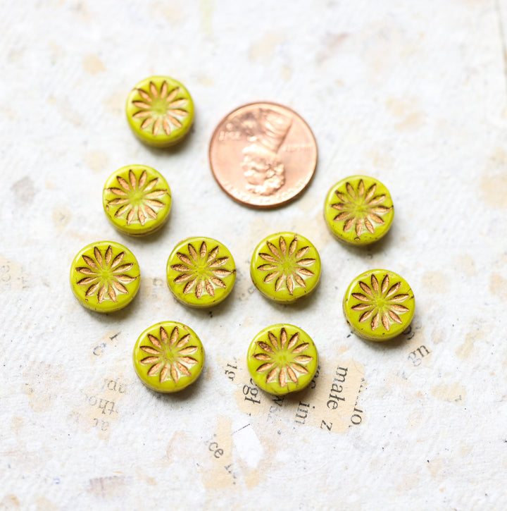MEADOW Green Flower Coin Layered Necklace