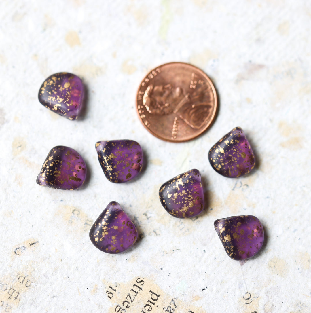 SALEM Purple Teardrop Beaded Choker Necklace