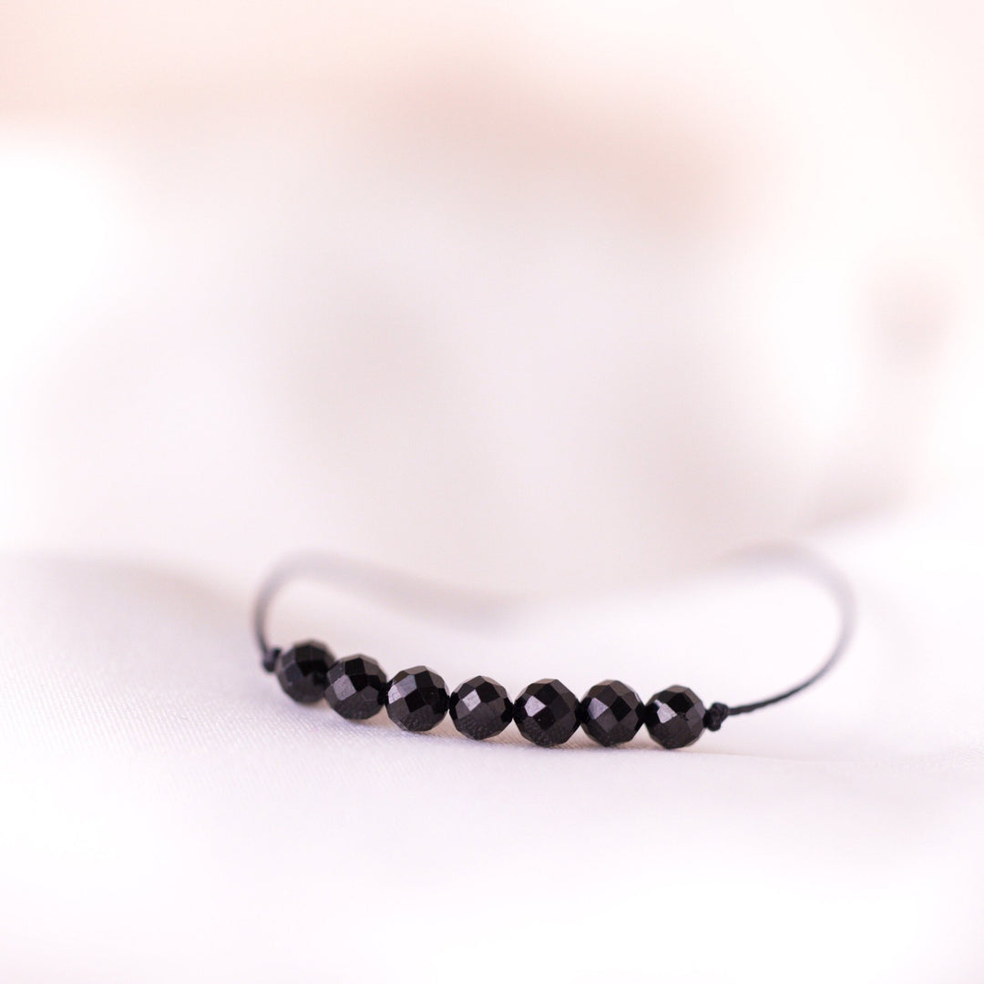 Black Spinel Bar Bracelet - SAME SUN CO