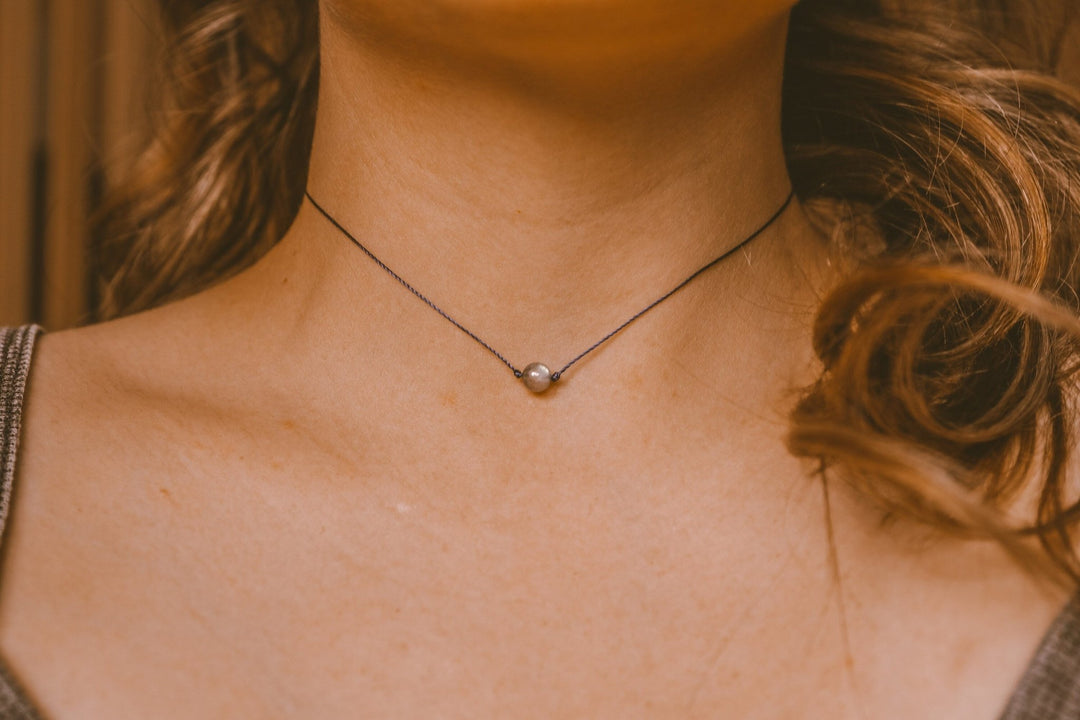 Dainty Blue Labradorite Necklace - SAME SUN CO