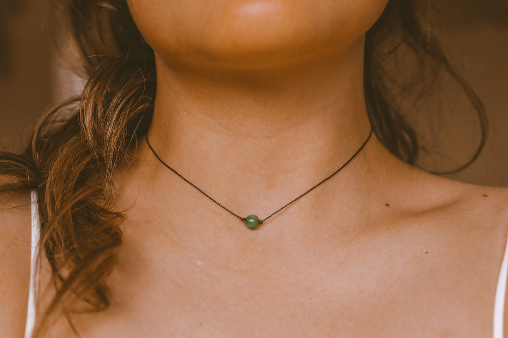 Dainty Green Jade Choker - SAME SUN CO