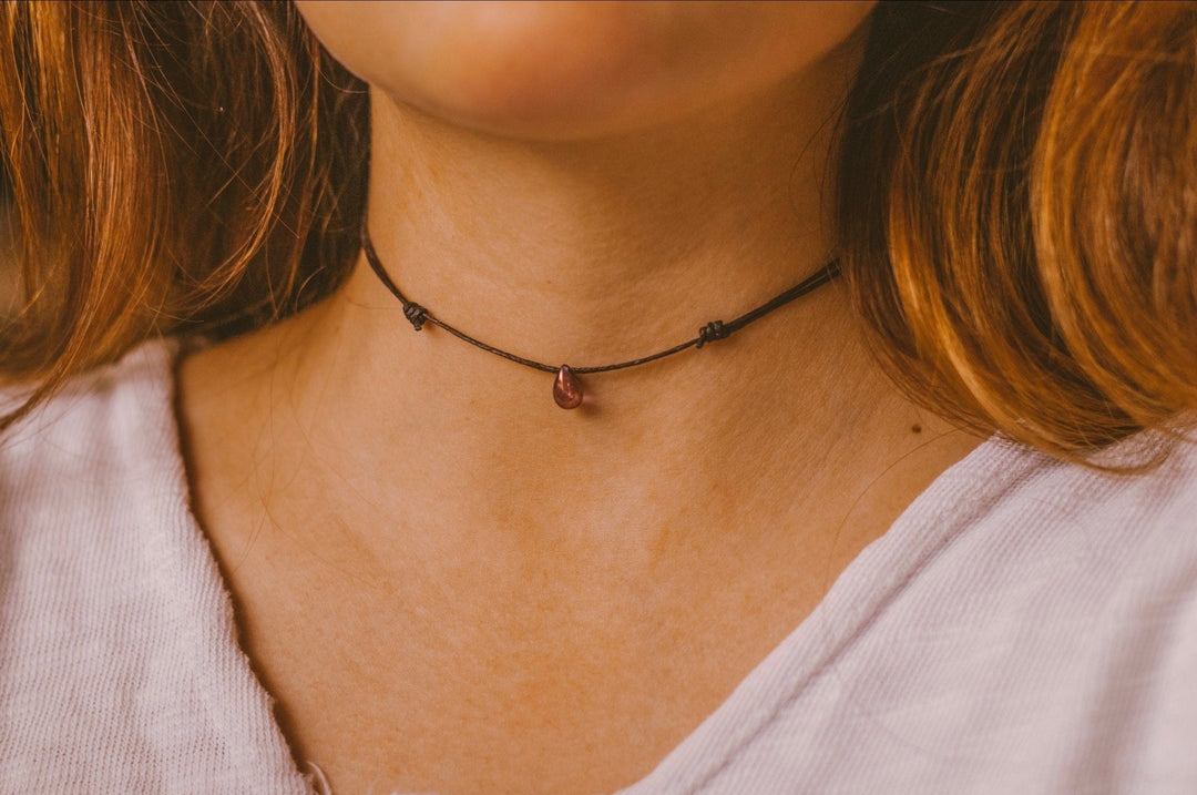 Rosy Lilac Teardrop Choker - SAME SUN CO